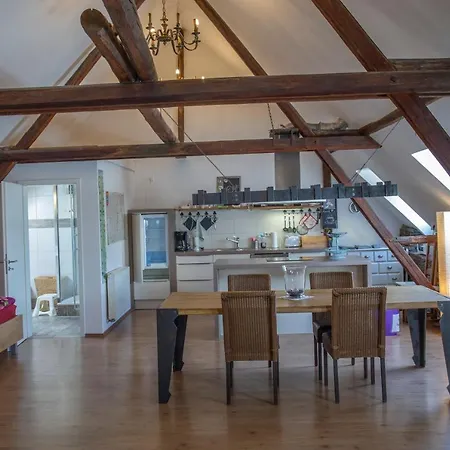 Martin I's Apartman *