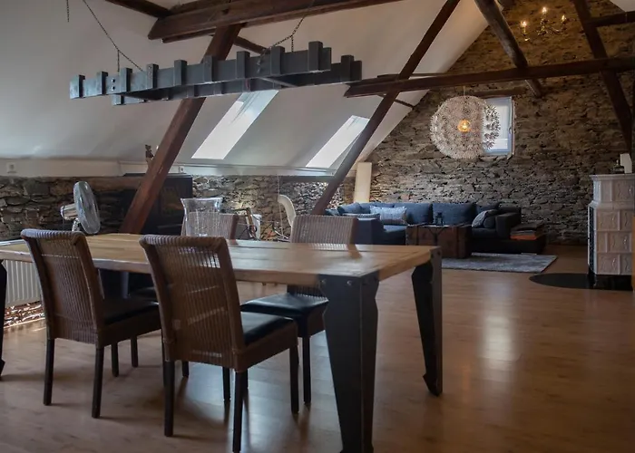 Martin I's كلوتن