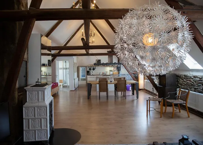 Martin I's * كلوتن